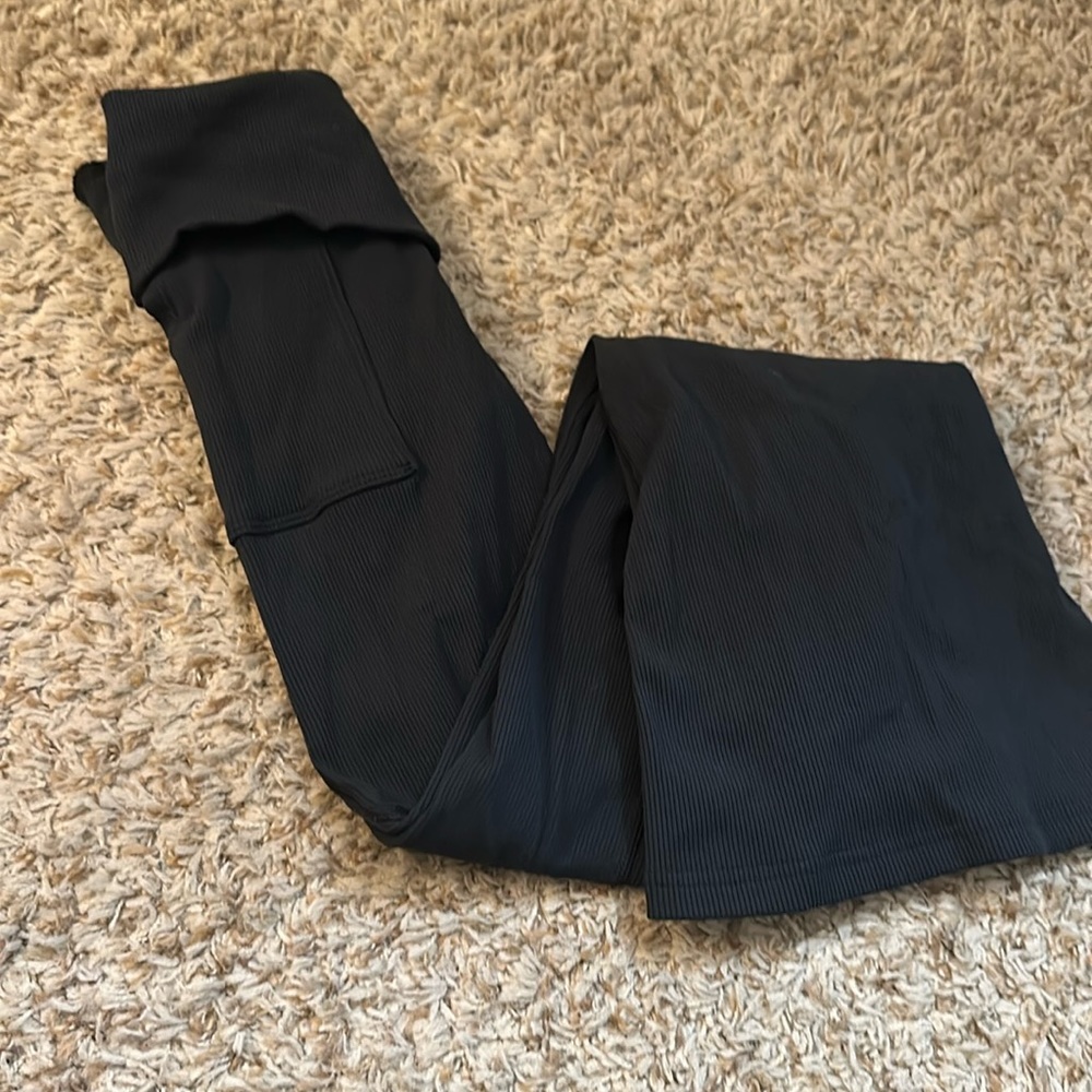 Aerie ribbed flare leggings